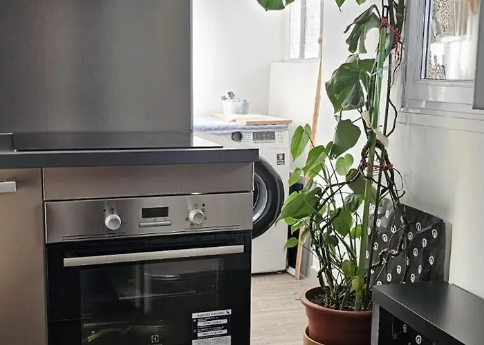 Le Calme Ensoleille Apartament